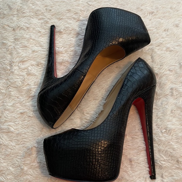 Christian Louboutin Daffodile Python Black Heels Size 40 - Picture 8 of 10